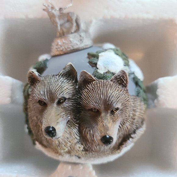 Vintage Bradford Edition Wolf Christmas Ornaments 1999 Eyes of the Wild - Picture 5 of 16